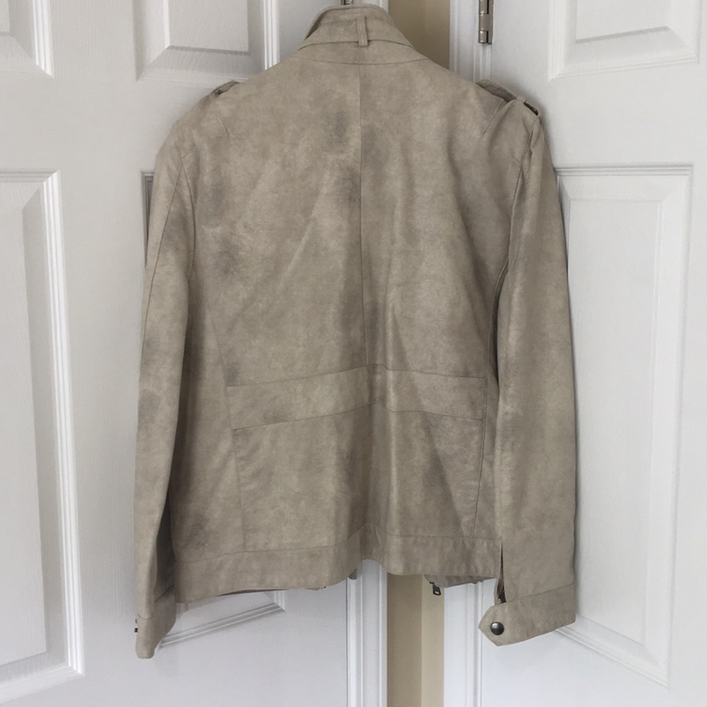 Never Been Worn Jacket! - image 3